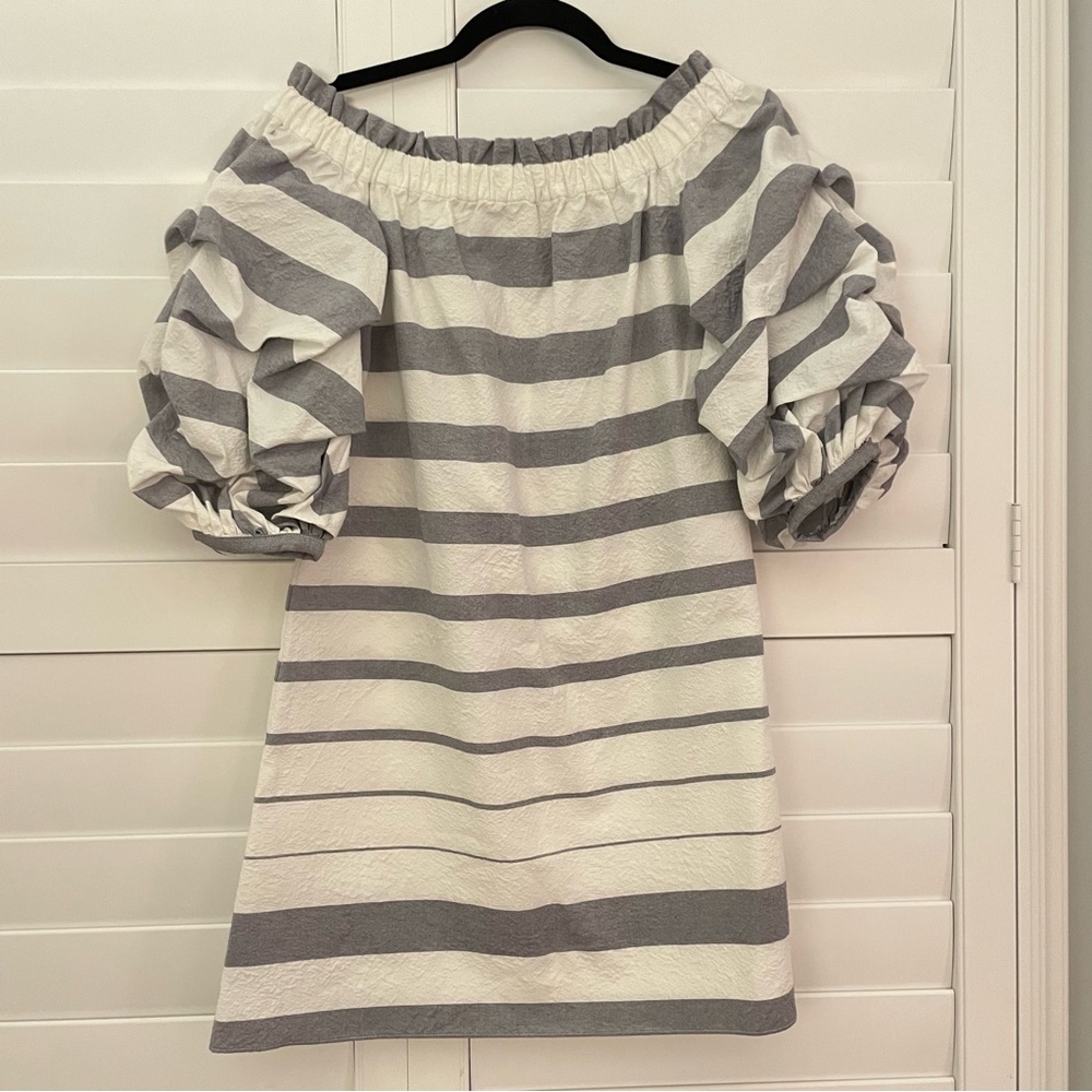 Alexis Olevetti Off The Shoulder Ruffled Striped Mini Dress Grey White XS - Picture 9 of 9